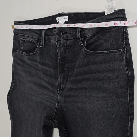 Good American Good Flare Jeans, Black - Picture 7 of 12